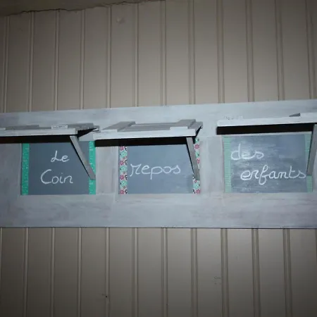 Vrecourt, 3 Pieces, 5 Personnes - Fr-1-589-245